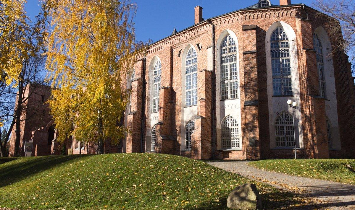Тартуский Домский собор