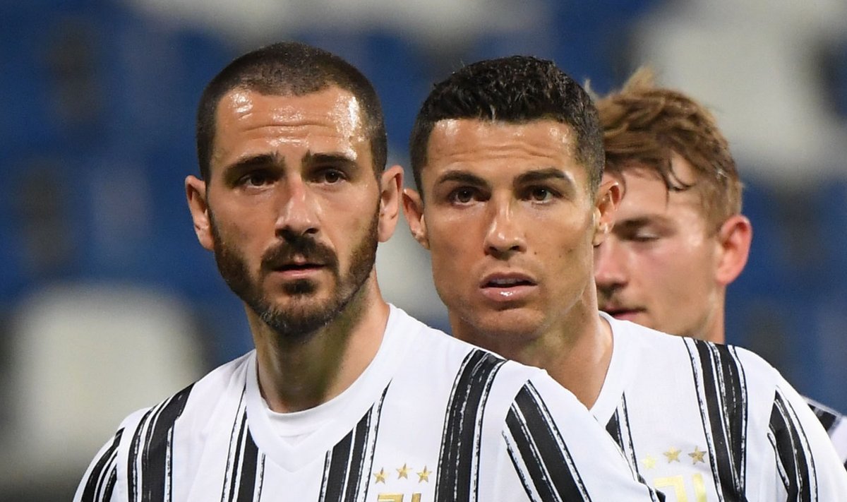 Juventuse mängumehed Leonardo Bonucci ja Cristiano Ronaldo