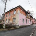 FOTOD | Miks on Kohtla-Järvel majad ainult pooleldi värvitud?