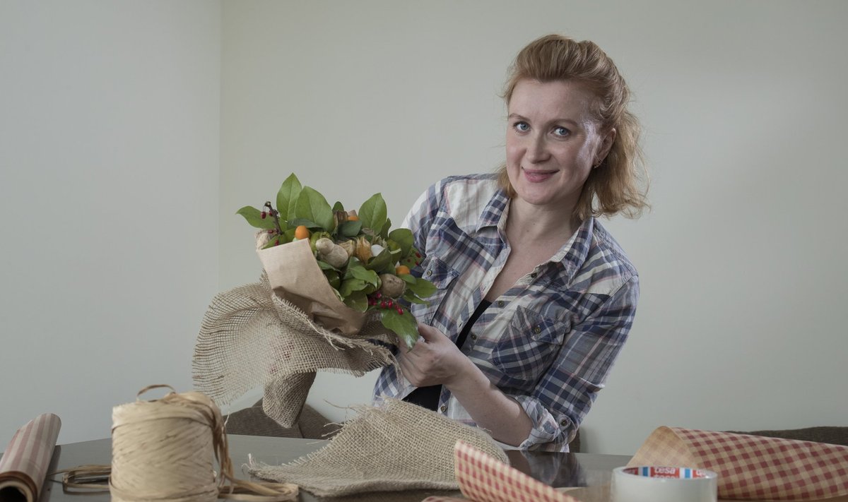 Snežana Zahharova õpetab valmistama sellist kimpu, mis sisaldab näiteks mett, ingverit, sidrunit ja muud talvisel ajal kasulikku.