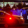 FOTOD JA VIDEOD: New Yorgis hukkas tulistaja laskudega pähe kaks autos istunud politseinikku
