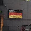 Правда ли, что в аэропорту Штутгарта появились плакаты с призывом к властям Германии не передавать Украине танки?