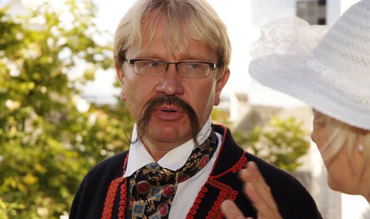 TELELEGEND Ivar Vigla aastatetagusel "Reporteri" sünnipäeval.