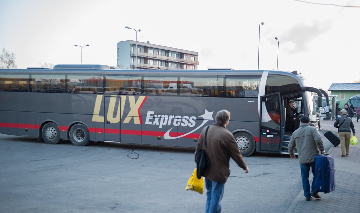 LuxExpressi buss