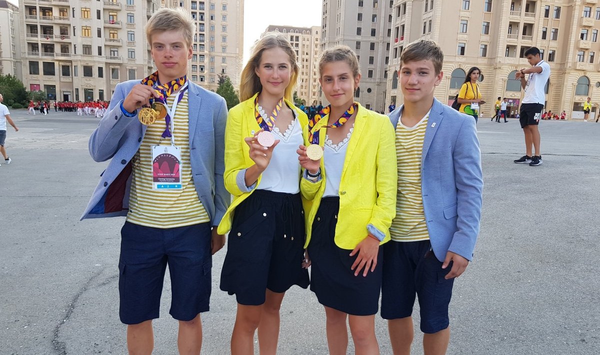 Eestile medaleid võitnud Madis Mihkels, Laura Lizette Sander, Jekaterina Mirotvortseva ja Viljar Lipard.