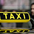 Жалобы на такси в новогодние праздники: таксисты просили слишком много и не выдавали чеки