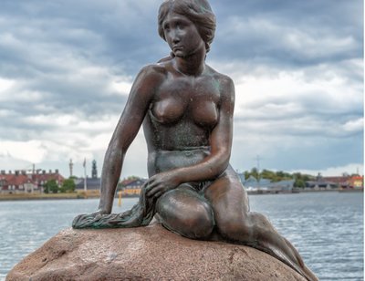 Kopenhaageni Väike Merineitsi, skulptuur valmis 1913