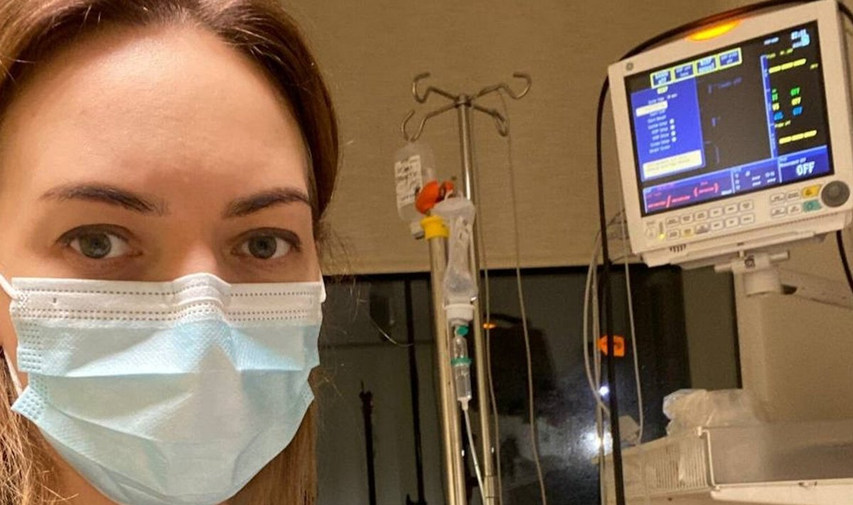 Esimesel päeval, kui Karina paigutati koroonaviiruse osakonda, saatis ta omastele selfi, millel ta näeb välja terve. Nelja päeva pärast teda enam ei olnud...