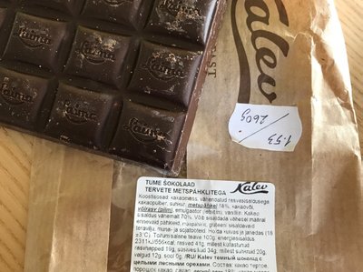 Kalevis toodetud Laima kirjadega šokolaad.