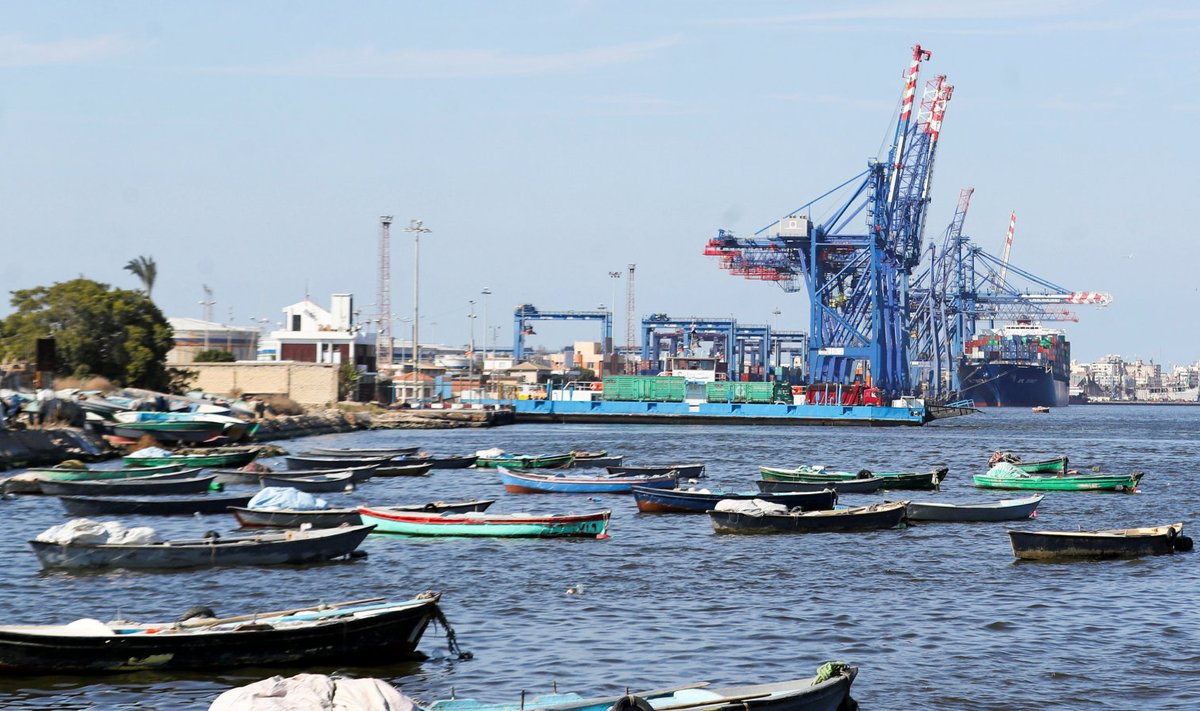 Illustreerival eesmärgil: Suessi kanal Egiptuse linna Ismailia lähistel (foto: REUTERS / Scanpix)
