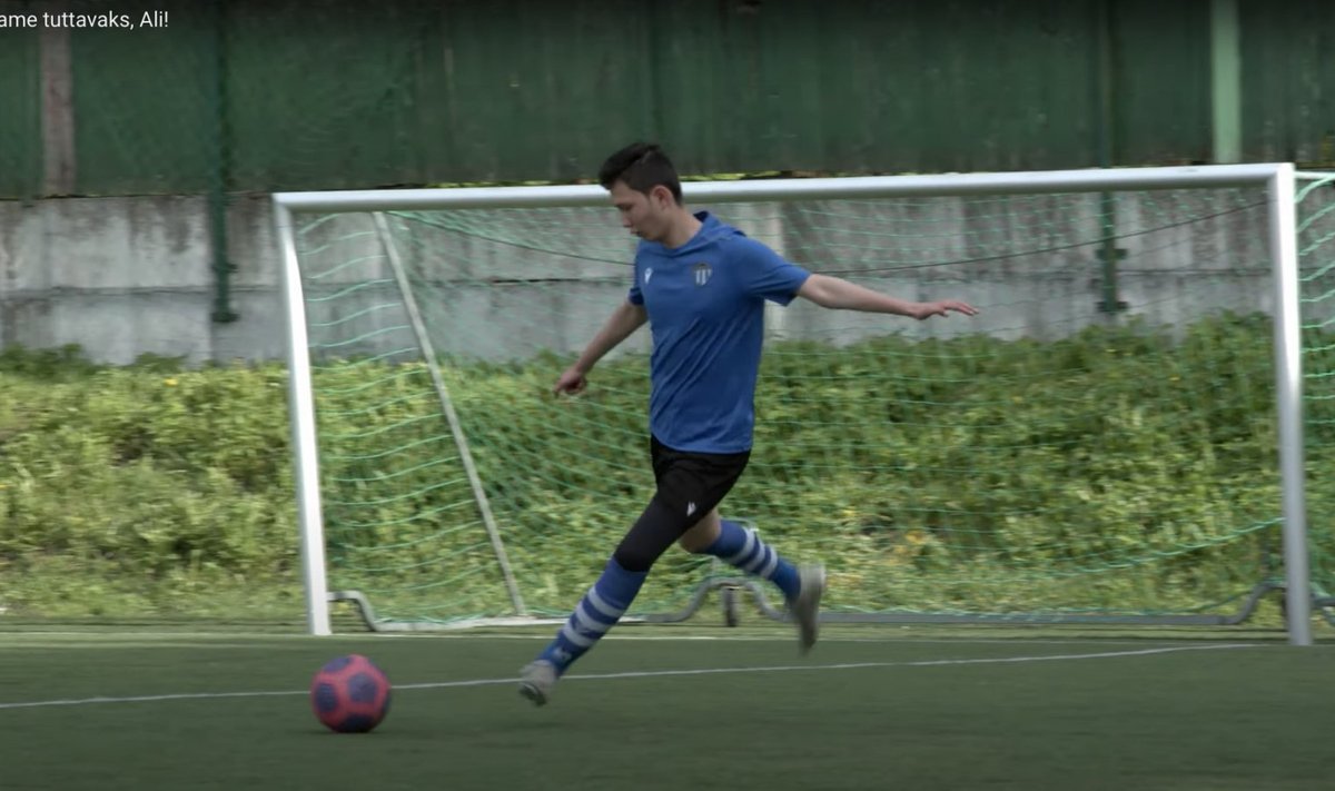 Ali mängib kirglikult Kalevi jalgpalliklubis jalgpalli