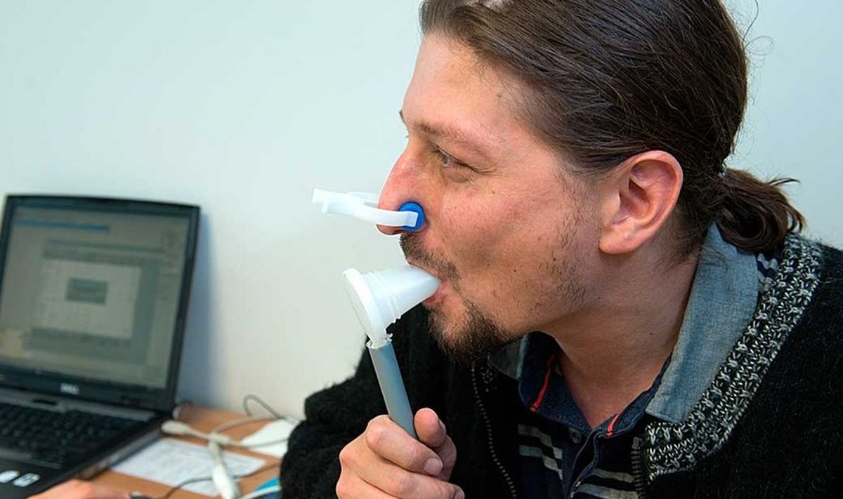 Hingan, nii et tolmab: Esimesel korral tuvastasid arstid kerge hingamispuudulikkuse. Viie nädala pärast oli see kadunud.