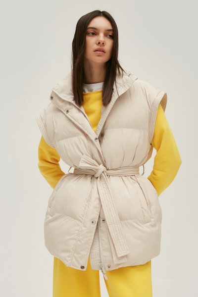 VEST 115.-
