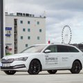 VIDEO | Proovisõit: Škoda Superb iV PHEV – eestlaste pikaaegne lemmik nüüd pistikhübriidina