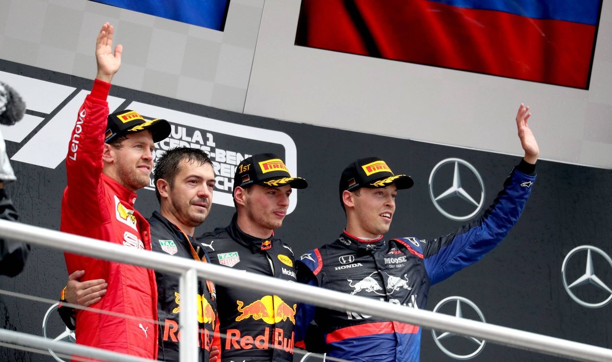 Saksamaa GP poodium: Sebastian Vettel, Max Verstappen, Daniil Kvjat 