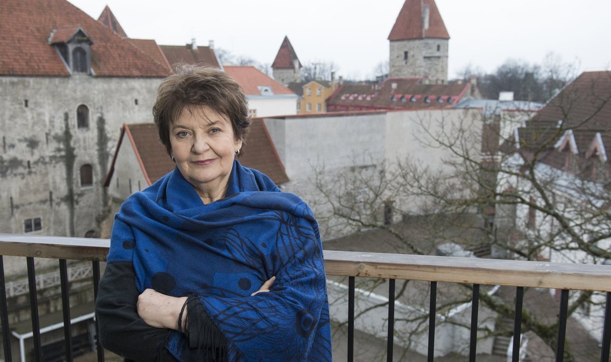 „Selline tunne on, et Vannari oleks nagu algusest peale iseendast terake vanem olnud. See ei tähenda varavana olekut, aga isikupärast elumuiet kuskil silma- või suunurgas,” ütleb järelehüüdes teatrivaatleja Pille-Riin Purje.