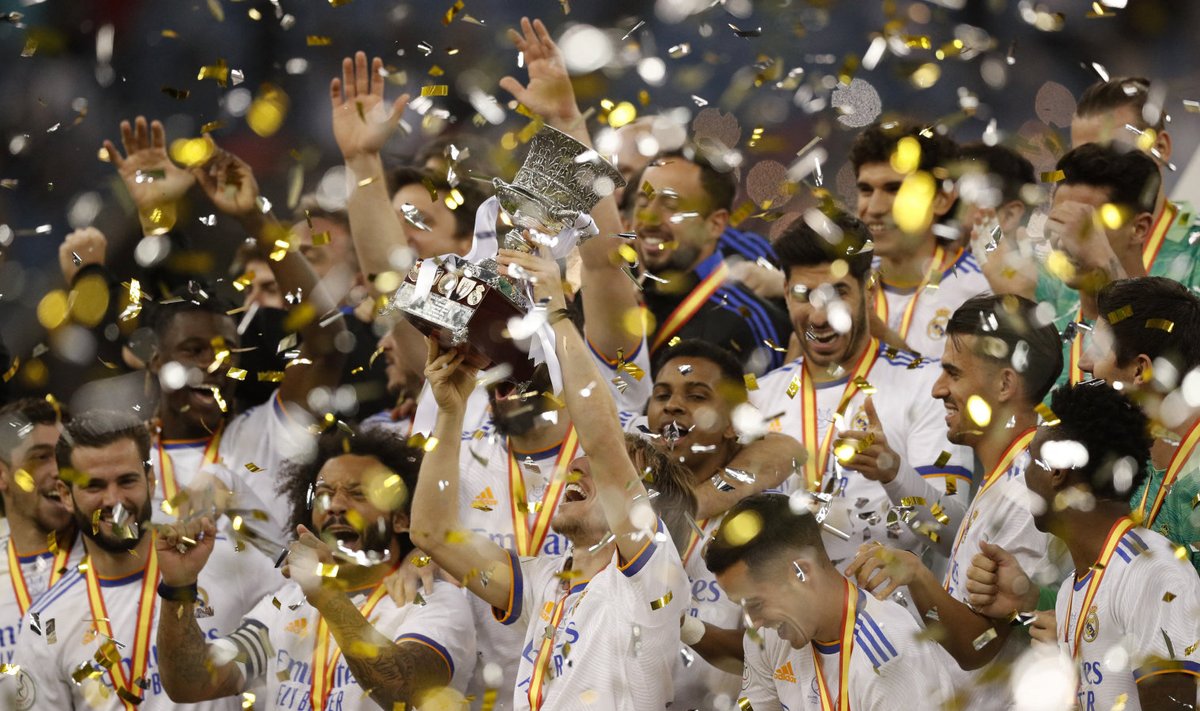 Madridi Real krooniti superkarika võitjaks.