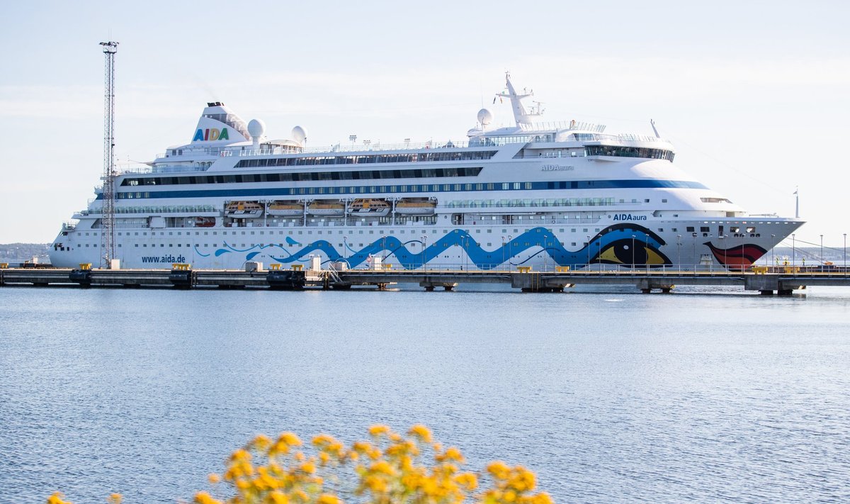 Kruiisilaev AIDAaura Tallinna Sadamas 27.07.2020