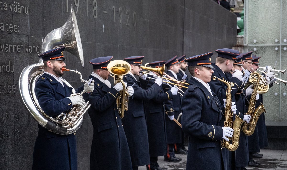 Eesti Kaitseväe orkester esinemas Vabadussõjas langenute mälestamistseremoonial 2020. aasta jaanuaris.