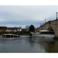 VIDEO: Kuidas luksuslik lõbulaev Thamesi jõel silla alla kinni jäi