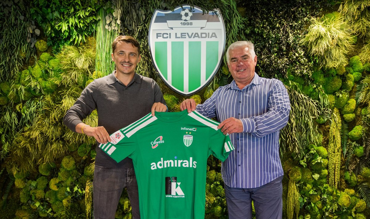 Foto: Levadia uus peatreener Maksõm Kalõnõtšenko (vasakul) ja klubi president Viktor Levada.