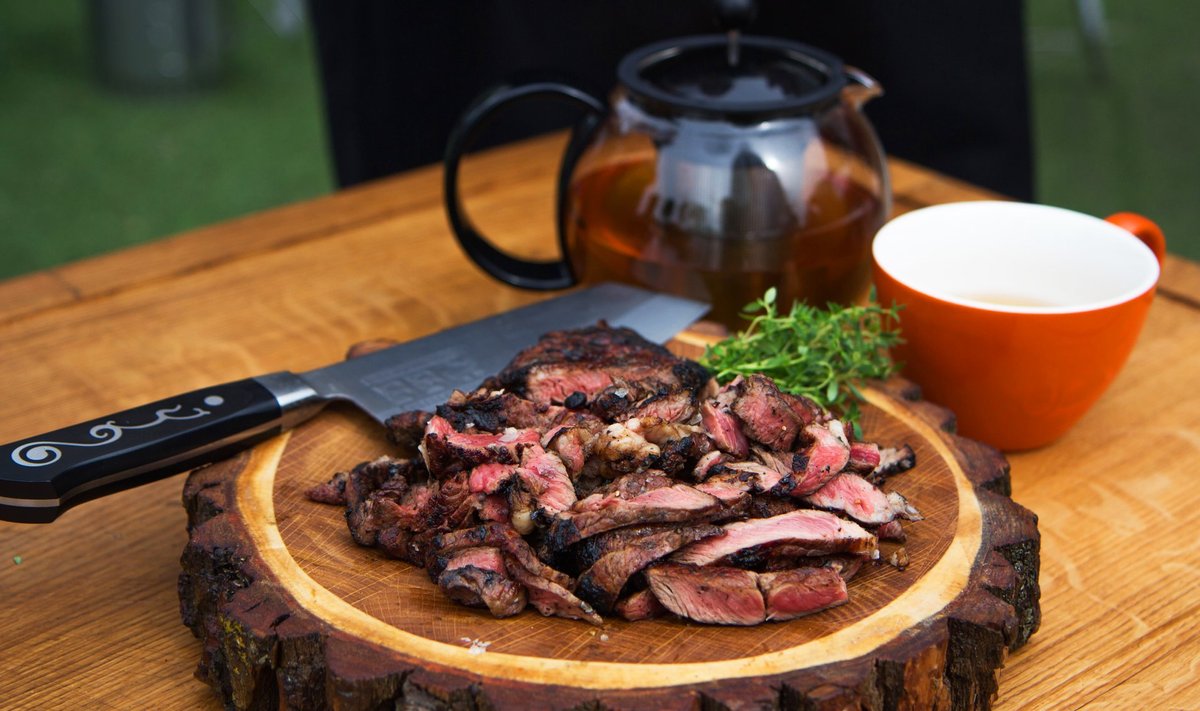 Enn Tobrelutsu süteliha ehk Dirty Steak,