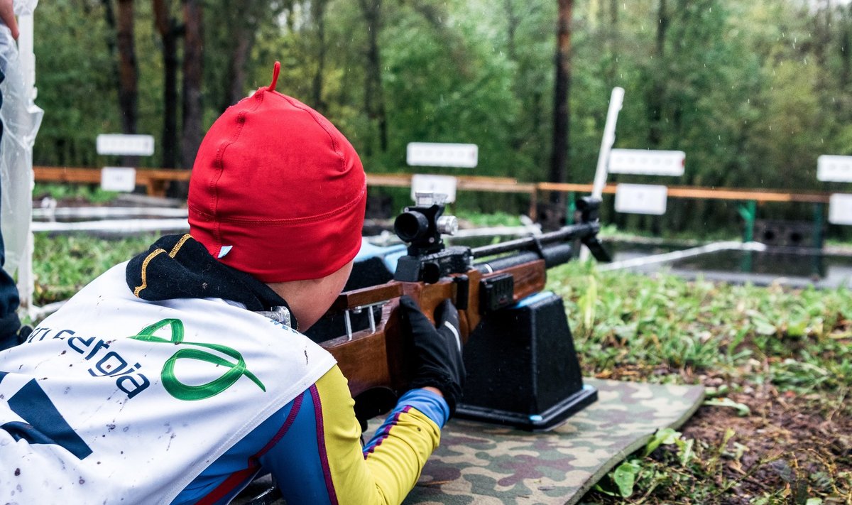 Narvas tegutsev Äkke spordiklubi on noori laskesuusatajaid leidnud ka tänu ETV ülekannetele.