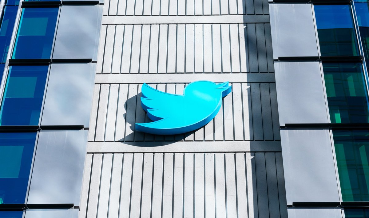 Esmaspäeval vallandati neli San Francisco Twitteri peakorteri koristajat.