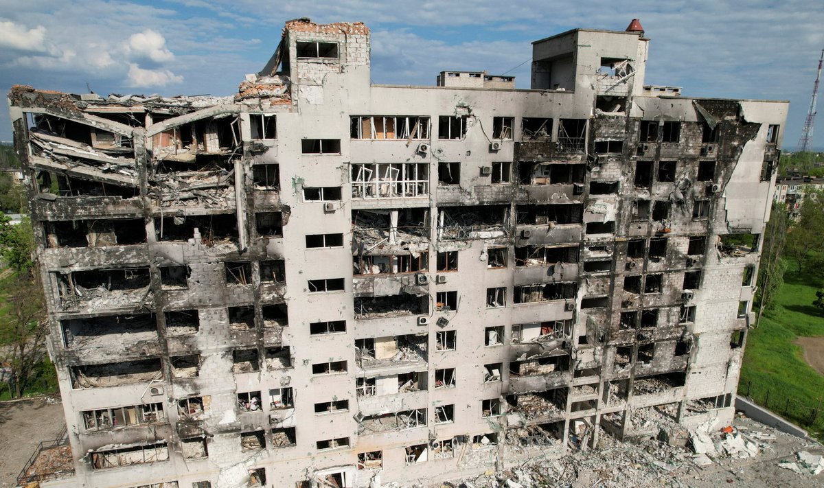 Ukraina sõja ajal ühes enim kannatanud linnas Mariupolis on pilt tänavatel trööstitu.