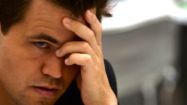 Шахматная драма Карлсен — Ниманн продолжается. В Норвегии осудили поступок чемпиона мира, который сдался после двух ходов