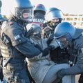 Raha võim: Saksa politsei tühjendab söekaevanduse tarbeks küla aktivistidest