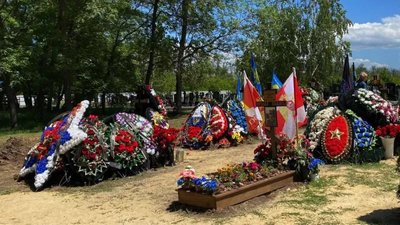 Новые захоронения военных на кладбище в Анапе