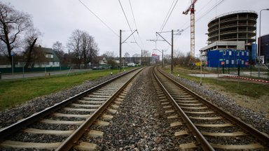 ГРАФИК | Число аварий на железнодорожных переездах выросло. Одно место особенно опасно!