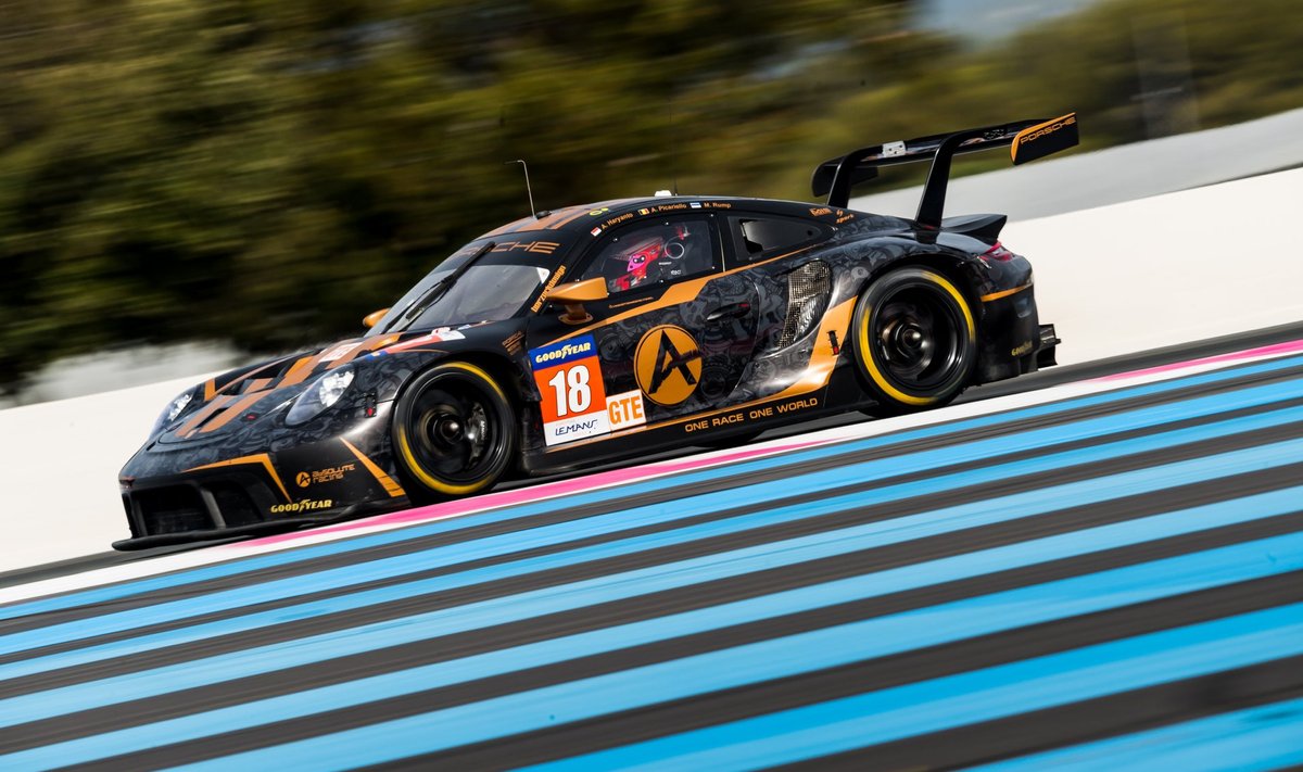 Martin Rumpi sõiduvahend on Euroopa Le Mansi sarjas Porsche 911 RSR-19.