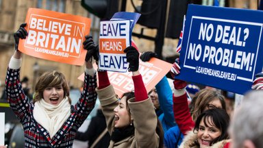 Kolm aastat Brexitist: ettevõtted ja võõrtöölised põgenesid Suurbritanniast kui uppuvalt laevalt