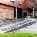 ФОТО и ВИДЕО | Жители Тарту подумали, что с завода A. Le Coq на дорогу рекой хлынул слабоалкогольный напиток