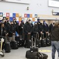 FOTOD JA VIDEO | Permist EM-pääsme toonud korvpallikoondis jõudis tagasi kodumaale, nooremad mängijad tegid Sten Sokule üllatuse