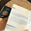 Эстонское гражданство получат еще 140 человек, у которых раньше был серый паспорт