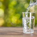 Ученые выяснили, сколько стаканов воды нужно пить в день