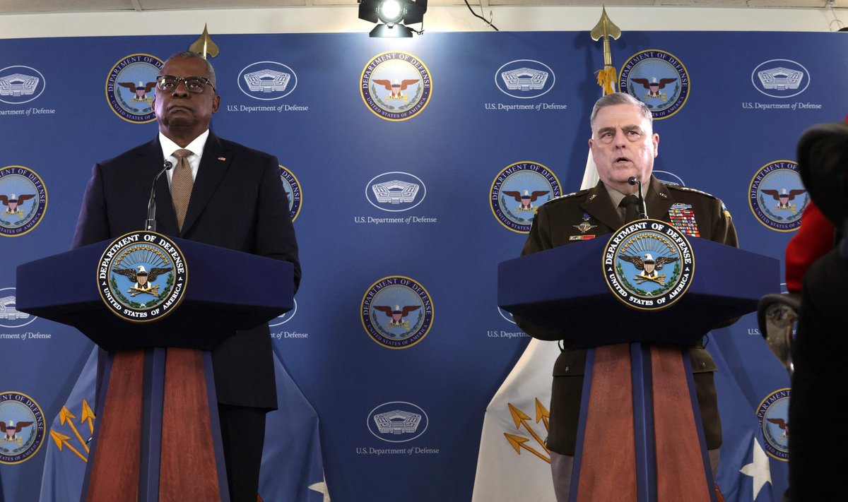 Kaitseminister Lloyd Austin ja kindral Mark Milley pressikonverentsil Pentagonis