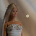 Когда любовь к Барби переходит все границы: 19-летняя шведка решила стать копией знаменитой куклы