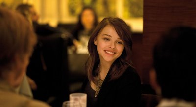 Jo-Ann (Chloe Grace Moretz)