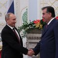 Putin kinkis Tadžikistani presidendile sünnipäevaks snaipripüssi