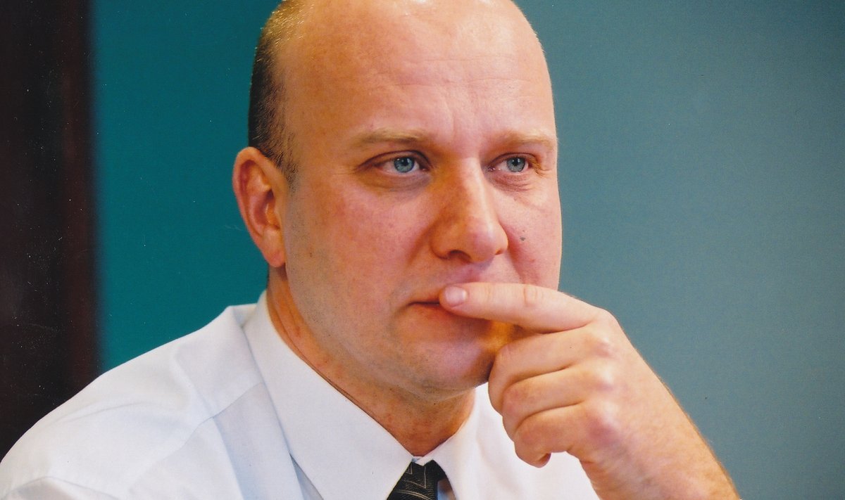 Alates 1999. aastast Tallinna Kaubamaja Grupi nõukogu liige olnud Andres Järving astub tagasi. 