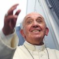 Paavst Franciscus eitab kokalehtede närimist Boliivia-visiidil
