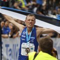 FOTOD JA VIDEO | Tallinna Maratoni võitjaks tuli uhkes üksinduses jooksnud Roman Fosti, parim naine tuli üldarvestuses lausa kolmandaks