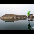 Võimas VIDEO: Eesti taas maailmameedias! Eestlased uisutasid veealuse Rummu vangla varemete peal ja tegid sellest ennenägematu klipi