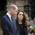 Kate ja William kohtusid Sandringhamis kuningannale austust avaldama tulnud inimestega ja võitlesid pisaratega