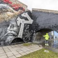 VIDEO | Tallinna linnahalli puhastatakse viimaks kirevast seinamaalingust