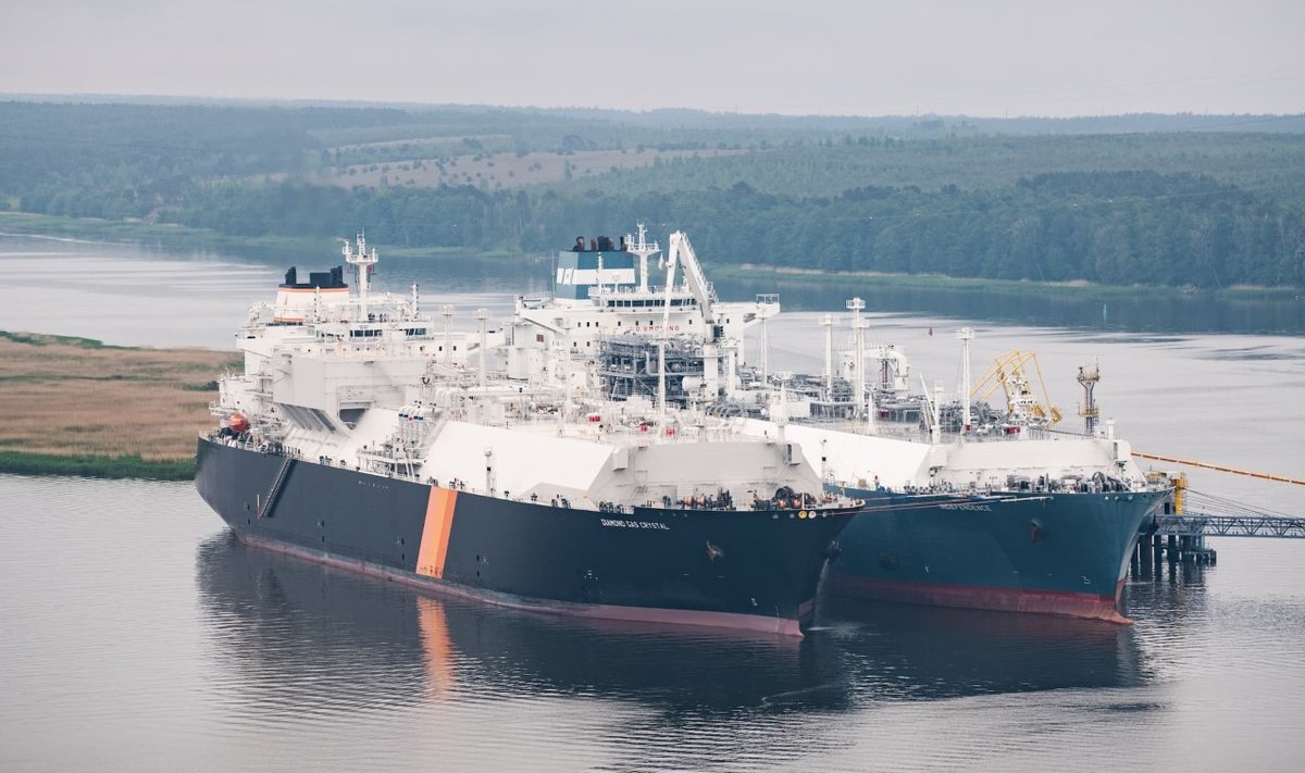 Pilt on illustreeriv! Nii saabus hiljuti USAst Klaipeda sadamasse Diamond Gas Crystal, mis tõi LNG-d Eesti Gaasile. Euroopasse on aga praegu teel LNG taasgaasistamist võimaldav laev.